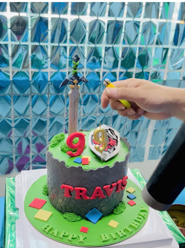 Sooperlicious Cakes - Hospitality and gastronomy