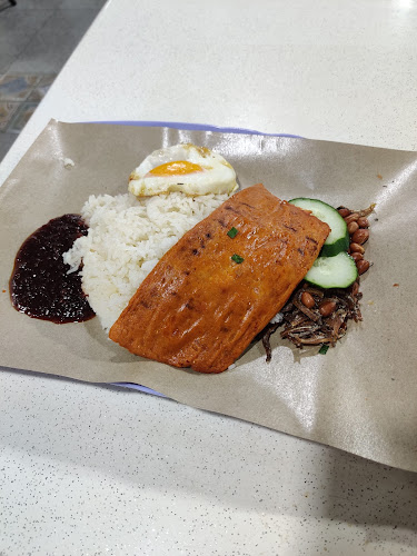 Vic's Place- Oldies Club! - Hospitality and gastronomy