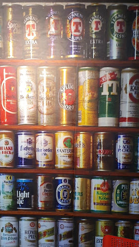 176 Race Course Rd, Singapore 218607