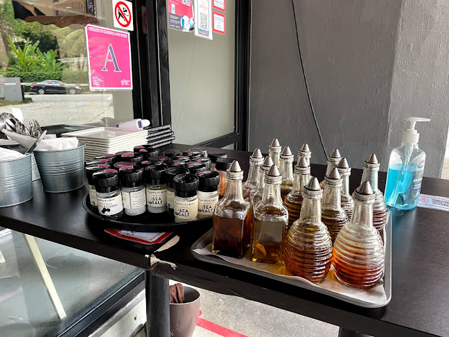 Zazz Pizza - Hospitality and gastronomy