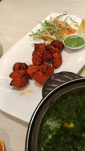 19 Upper Dickson Rd, Singapore 207478