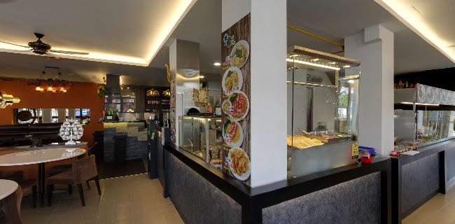 Naowarat Thai Cuisine