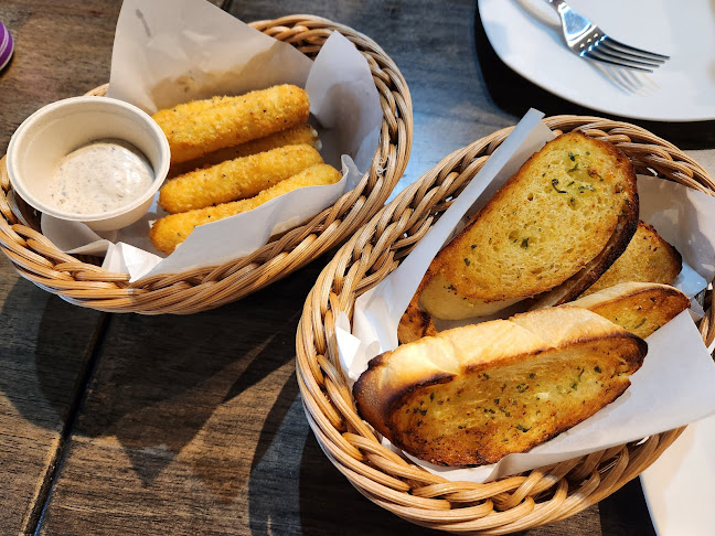 Fernando's Pizza @ Margaret Drive | Singapore