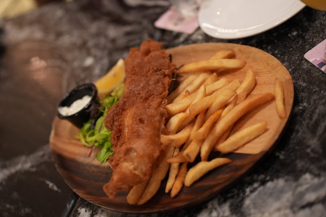 1 Fullerton Rd, #01-01 One Fullerton, Singapore 049213