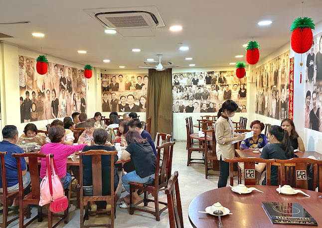 Teochew Traditional Seafood Steamboat