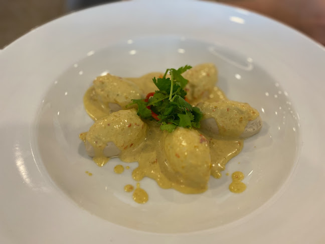 Comentarii opinii despre Amber West