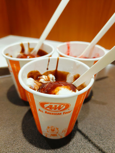 Comentarii opinii despre A&W AMK HUB