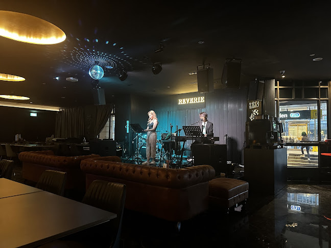 Reverie Live Music - Hospitality and gastronomy