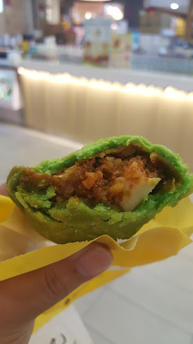 Old Chang Kee - Hospitality and gastronomy