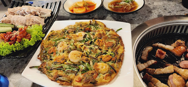 Pohang Seafood & Butchery회랑고기랑2 - Singapore