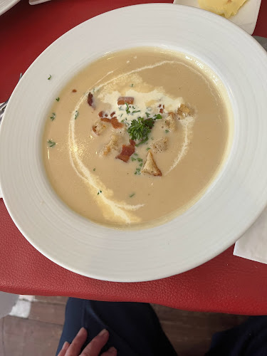 2 Pandan Valley, #01-206, Singapore 597626