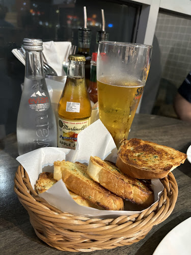 Fernando's Pizza @ Margaret Drive | Singapore - Singapore