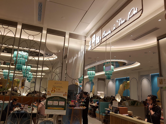 78 Airport Blvd., #B2 - 224, Singapore 819666