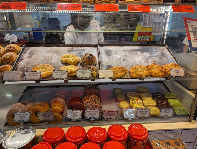 Comentarii opinii despre DJ Roti