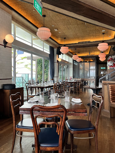 Opinii despre LAVO Italian Restaurant And Rooftop Bar în Singapore - Hospitality and gastronomy