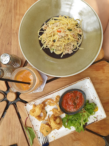 #01-01, 33 Hyderabad Road, HortPark, 119578