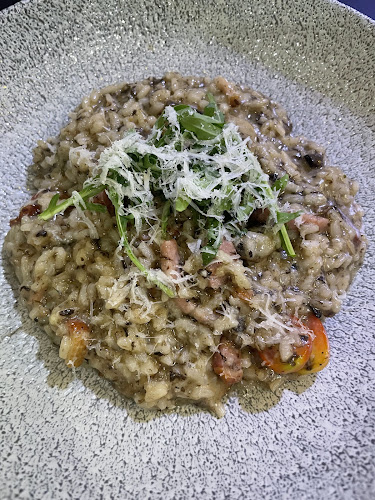 Opinii despre Ambush în Singapore - Hospitality and gastronomy