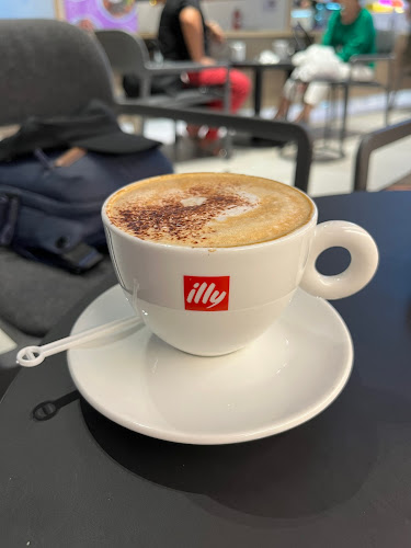 Han’s Cafe (111 Somerset) - Singapore