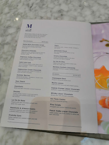 Opinii despre Lady M @ Jewel Changi Airport în Singapore - Hospitality and gastronomy