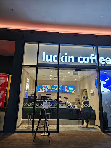 luckin coffee - Woods Square