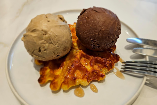 Ketojiak Ice Creams, Waffles & Bakes (Sugar-Free, Ultra Low Carb, Diabetic & Keto Friendly) - Singapore