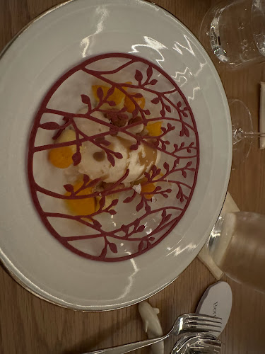 Opinii despre Restaurant Born în Singapore - Hospitality and gastronomy