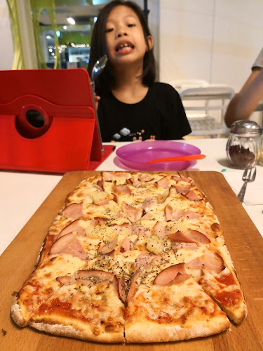 Comentarii opinii despre Nom Bistro