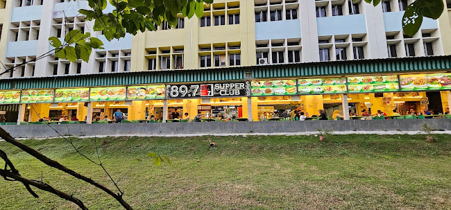 Comentarii opinii despre 89.7 Supper Club Pte Ltd