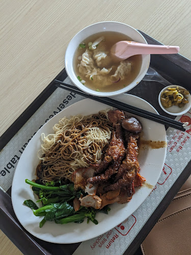 Comentarii opinii despre 黄记云吞面Depot Road