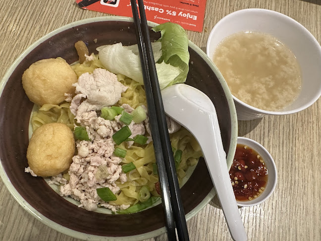 Opinii despre Lam's Noodle & Salt Baked Chicken @ Parkway Parade în Singapore - Hospitality and gastronomy