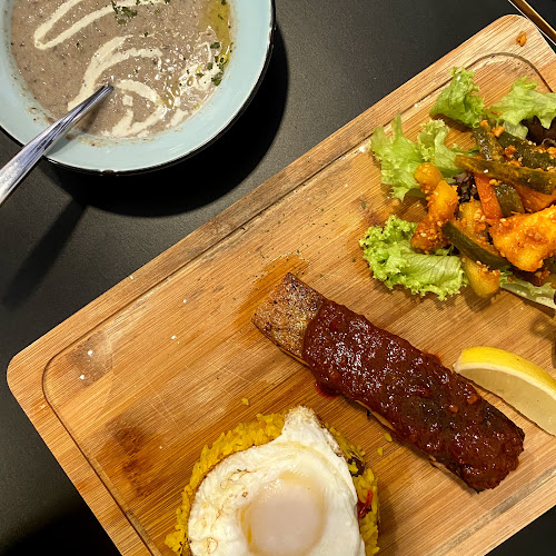 Craze Kitchen - Hospitality and gastronomy