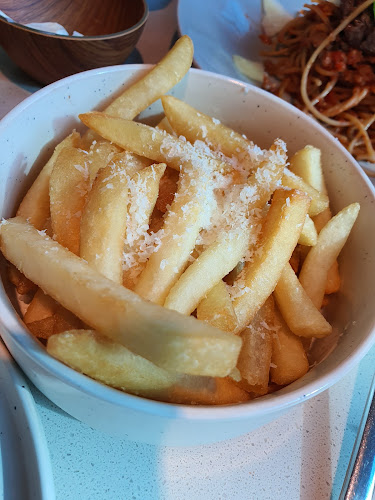 Cedele All Day Dining - Wheelock Place - Hospitality and gastronomy