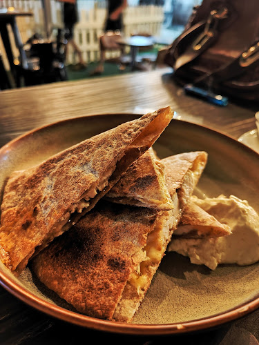 Meat And Green - Hospitality and gastronomy