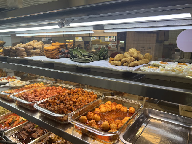 Trade hub Muslim food