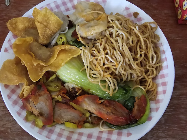 Ji Ji Wanton Noodle Specialist - Singapore