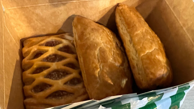 Polar Puffs & Cakes - Singapore