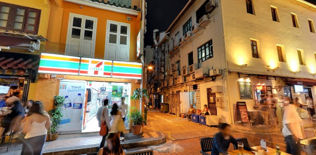 Mogambo Bar & Restaurant - Hospitality and gastronomy