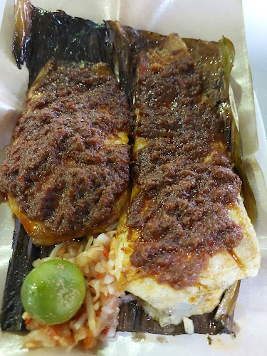 Pirate's Seafood - Hospitality and gastronomy