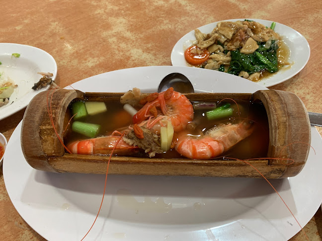 Heng Hua Restaurant (興化美食) - Singapore