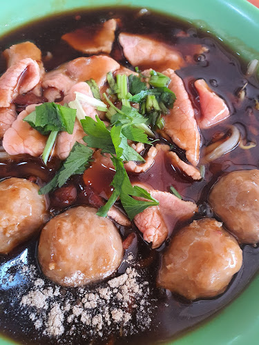 Comentarii opinii despre Bedok Beef Kway Teow