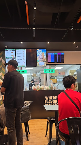 Opinii despre Wingstop Eastpoint Mall în Singapore - Hospitality and gastronomy