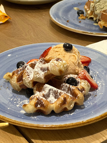 Comentarii opinii despre Escapade Vegetarian Cafe