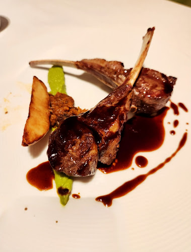 Gordon Grill - Hospitality and gastronomy