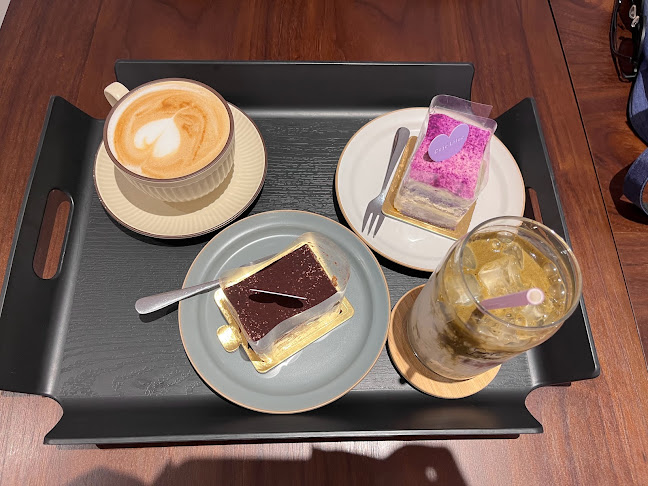 Cafe Lilac by Whisking Bakes - Singapore