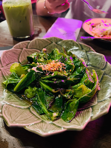 Warm Up Cafe @Mackenzie Road