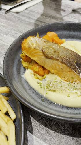 Poulet - White Sands