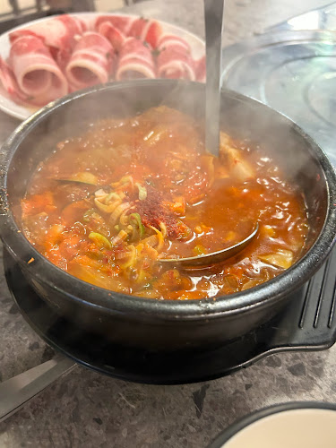 12 Kallang Avenue, #02-10, Aperia Mall, Singapore 339511