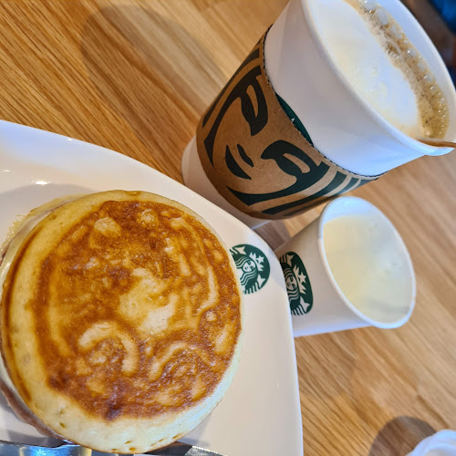 Comentarii opinii despre Starbucks Katong Square