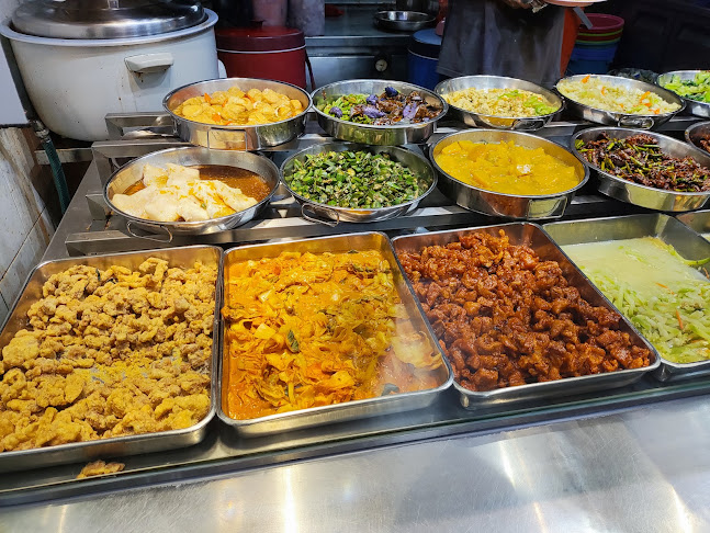 Opinii despre Keat Hong Curry Rice (Economic Rice) în Singapore - Hospitality and gastronomy