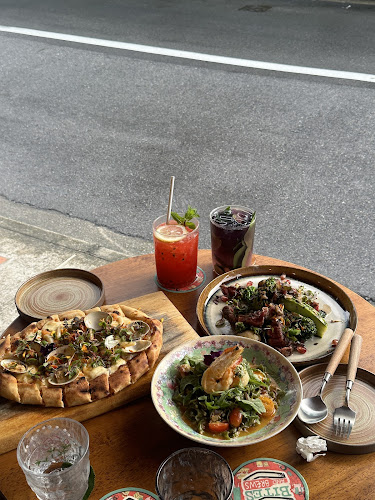 Bites & Brews - Singapore